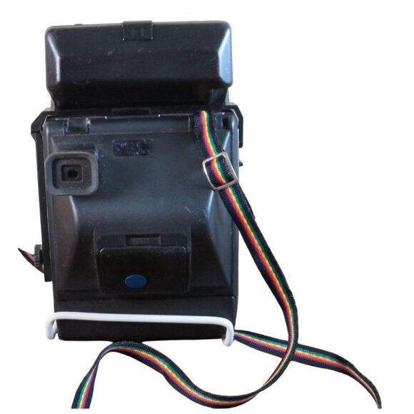 Kodak Colorburst 50 Instant Camera With Flash & Rainbow Strap - Picture 2 of 4